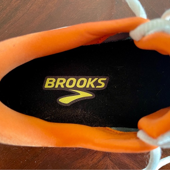 Brooks Trace 3 Women's Running Shoes (Size: 7.5) - Excellent Condition - Picture 12 of 16